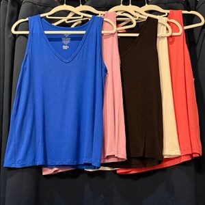 5 Women's Soft Spun V-Neck Tank Top - Blue, Pink, Black, White, Hawaiian Coral